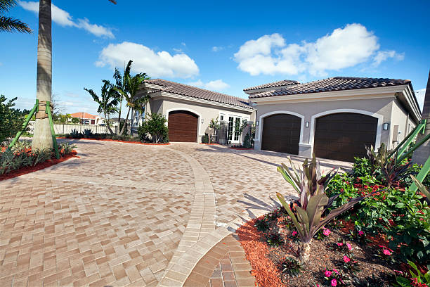 Best Interlocking Driveway Pavers  in Bayboro, NC